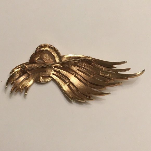 TRIFARI BROOCH, Shiny, Matte, Pink & Yellow Gold Tone, Signed - Picture 2 of 3